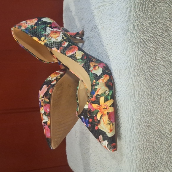 Call It Spring Heels - Picture 3 of 4